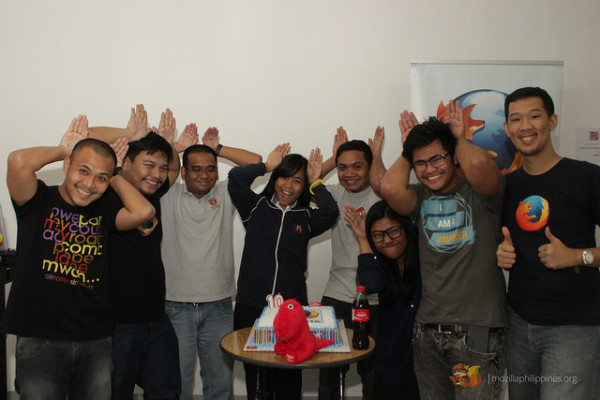 Philippine-based Mozilla Reps doing the "fox ear" sign