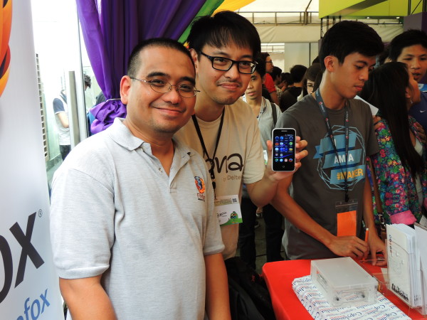 Bob with a proud owner of a Cherry Mobile Ace (powered by Firefox OS).