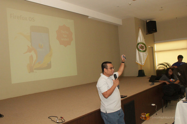Bob talks about the existence of a Firefox OS device in the Philippines