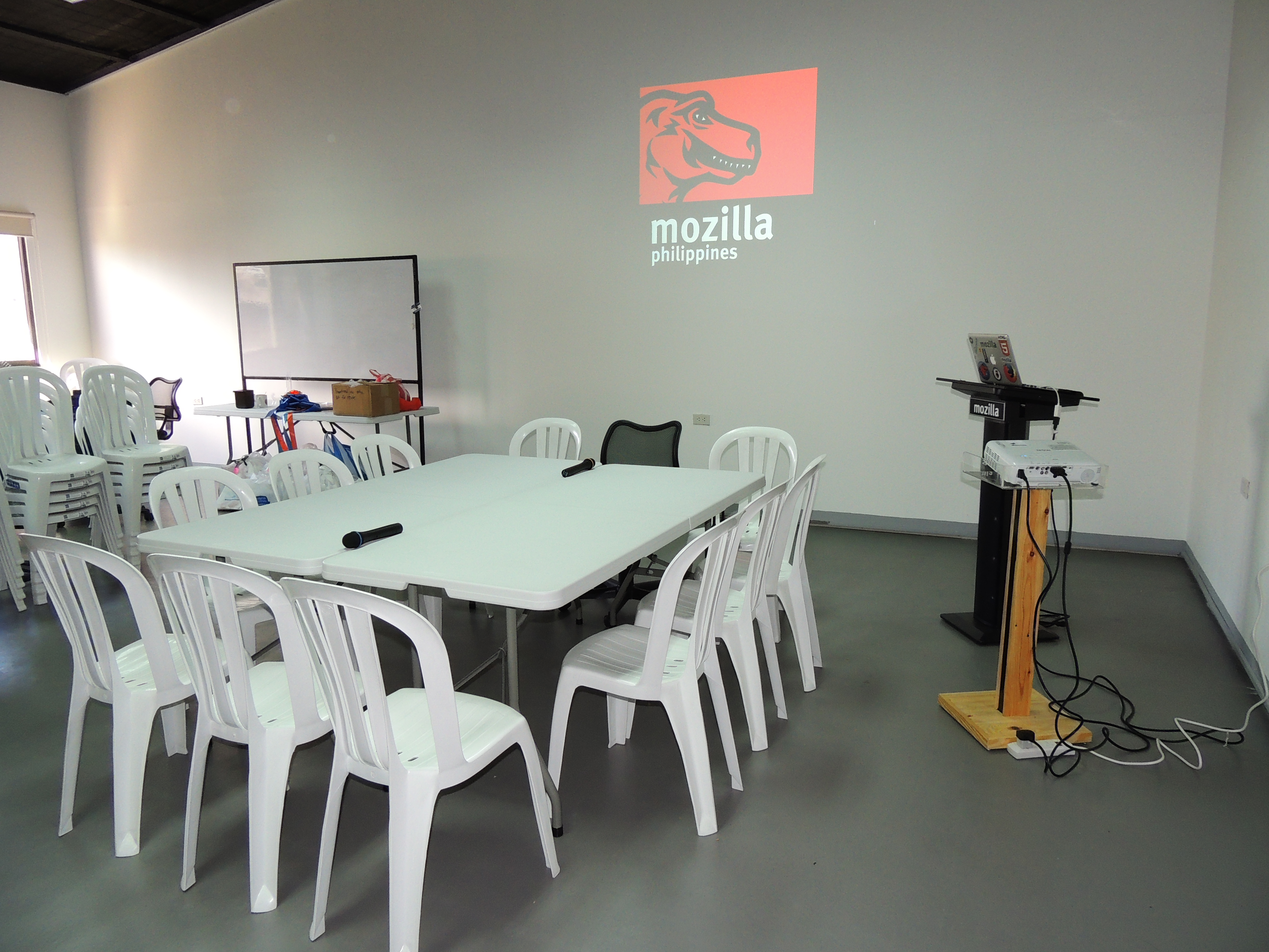 Where is the Mozilla Community Space Manila Located?